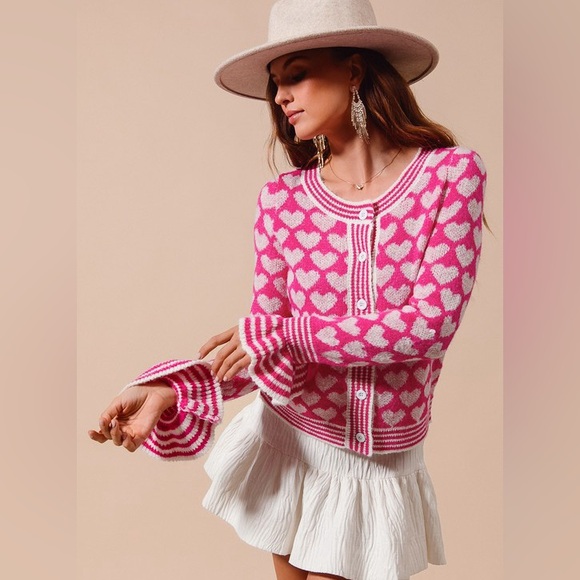 Pink heart button intarsia bohemian valentine ruffle sleeve cardigan sweater - Picture 5 of 9